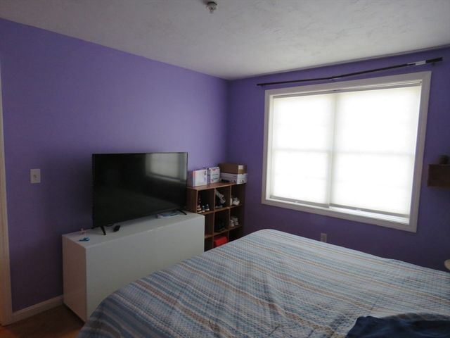 446 Westford St 1, Lowell, MA 01851