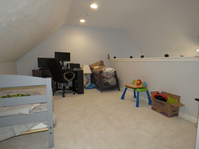 446 Westford St 1, Lowell, MA 01851