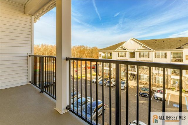 734 Stiller Lane, Monroe, NJ 08831