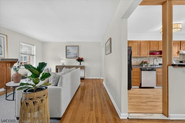 29 W Roselle Ave B, Roselle Park Boro, NJ 07204