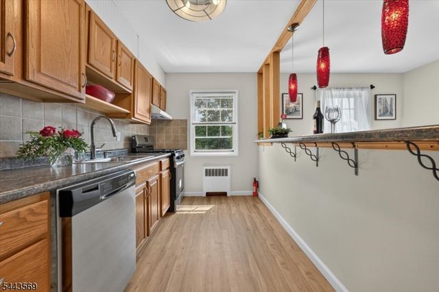 29 W Roselle Ave B, Roselle Park Boro, NJ 07204