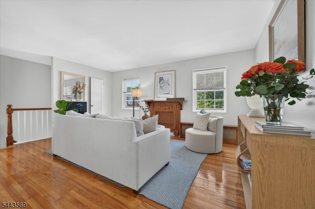 29 W Roselle Ave B, Roselle Park Boro, NJ 07204