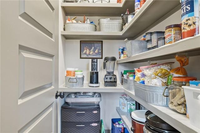 881 Arnold Mill Road, Woodstock, GA 30188