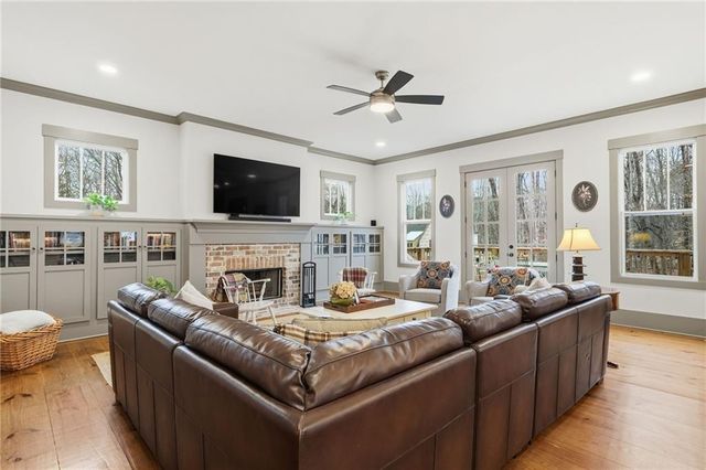 881 Arnold Mill Road, Woodstock, GA 30188