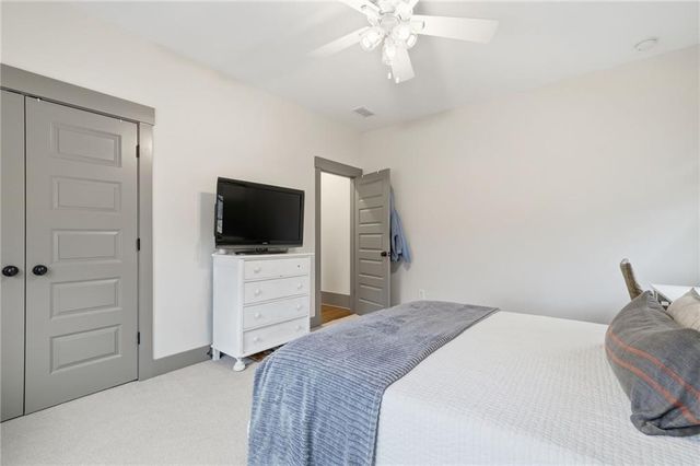 881 Arnold Mill Road, Woodstock, GA 30188