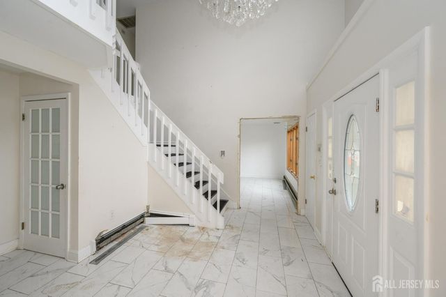 9 Southfork Drive, Jackson, NJ 08527