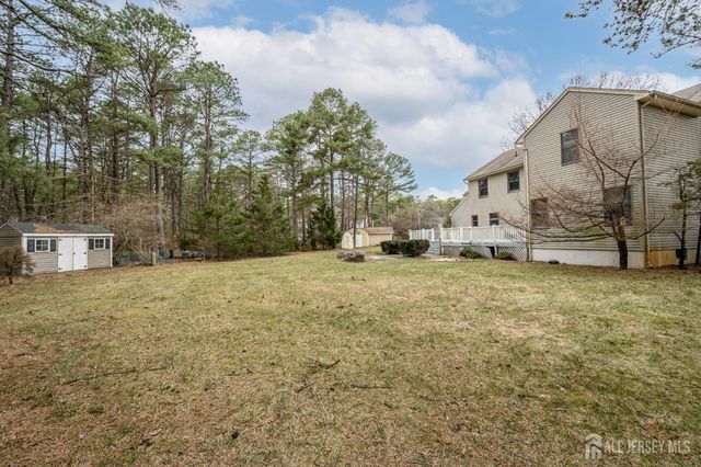 9 Southfork Drive, Jackson, NJ 08527