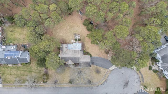 9 Southfork Drive, Jackson, NJ 08527