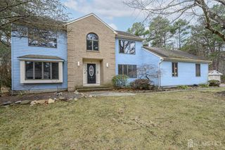 9 Southfork Drive, Jackson, NJ 08527
