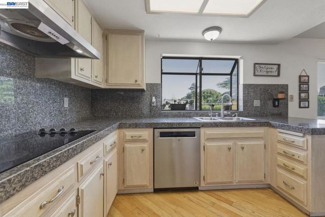 3917 Warbler Dr, Antioch, CA 94509