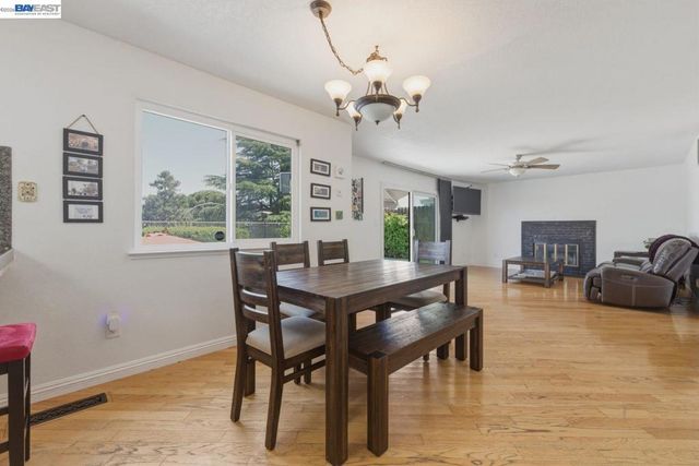 3917 Warbler Dr, Antioch, CA 94509