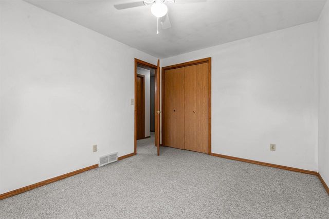 826 W WEILAND AVENUE, Appleton, WI 54914