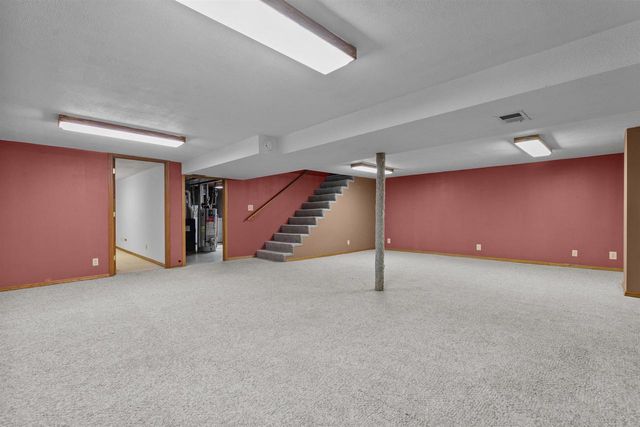 826 W WEILAND AVENUE, Appleton, WI 54914