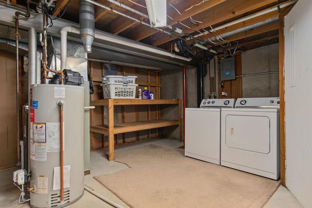 826 W WEILAND AVENUE, Appleton, WI 54914