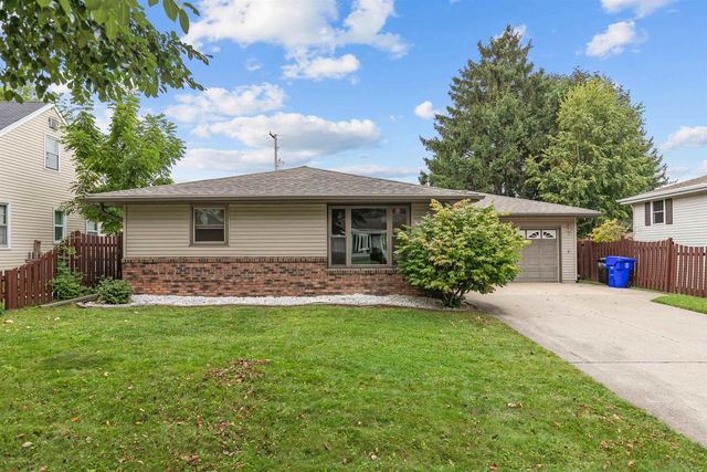 826 W WEILAND AVENUE, Appleton, WI 54914