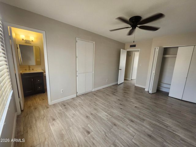 3136 W PORT AU PRINCE Lane, Phoenix, AZ 85053