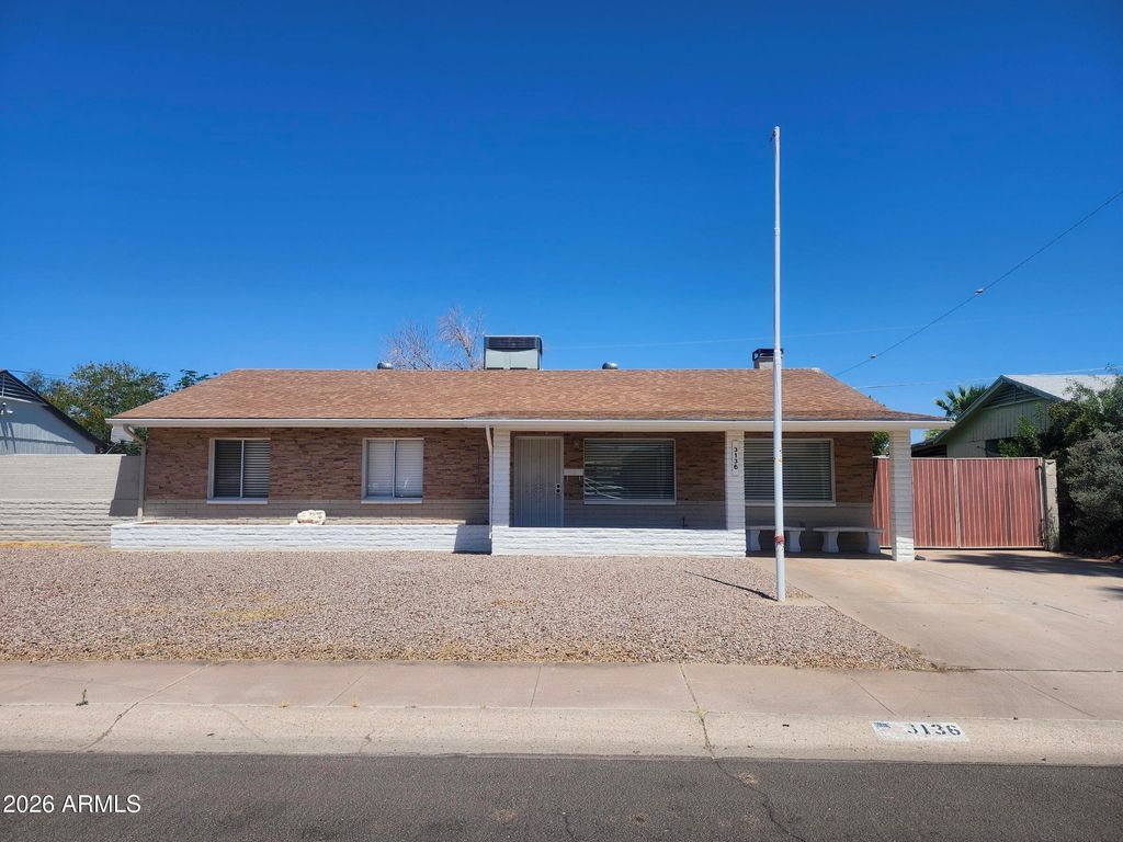 3136 W PORT AU PRINCE Lane, Phoenix, AZ 85053