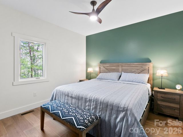291 Webb Cove Road, Asheville, NC 28804