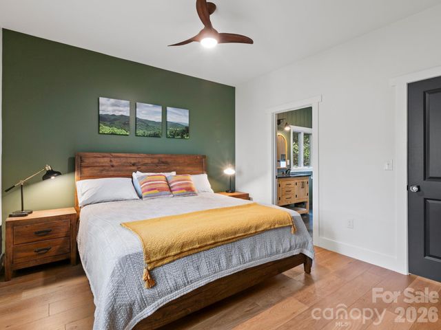 291 Webb Cove Road, Asheville, NC 28804