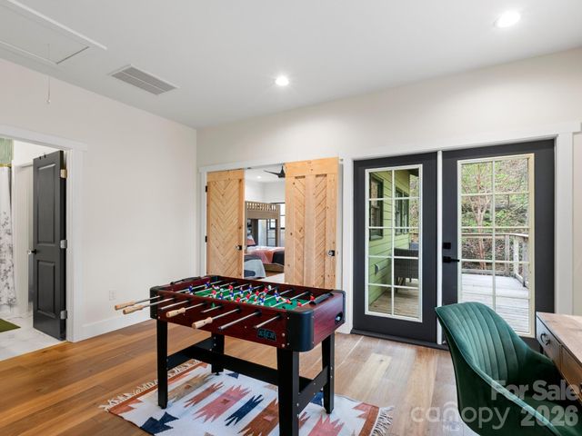291 Webb Cove Road, Asheville, NC 28804