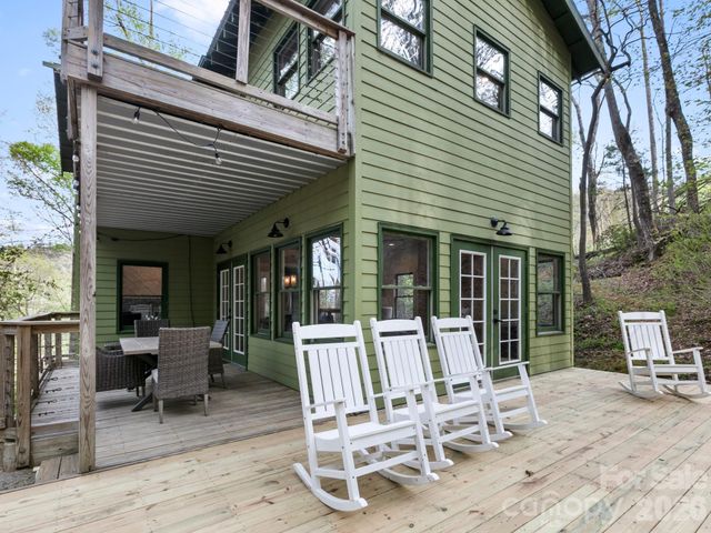 291 Webb Cove Road, Asheville, NC 28804