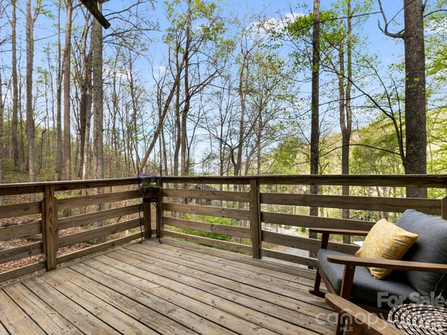 291 Webb Cove Road, Asheville, NC 28804