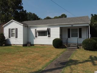 551 N 13th Street, Mayfield, KY 42066