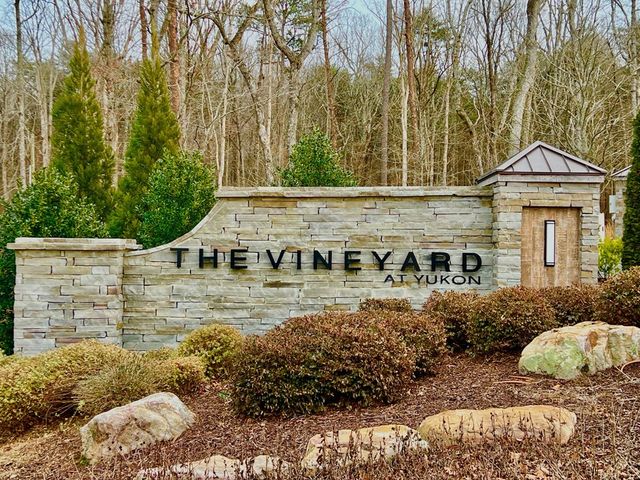 268 Highgrove Drive, Talking Rock, GA 30175