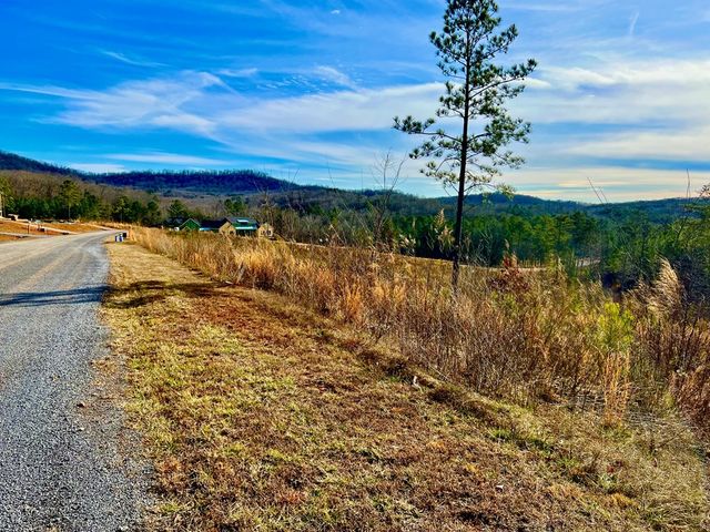 268 Highgrove Drive, Talking Rock, GA 30175