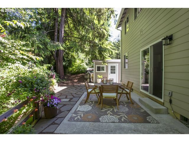 1975 FOREST Dr, Seaside, OR 97138