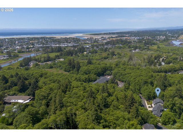 1975 FOREST Dr, Seaside, OR 97138