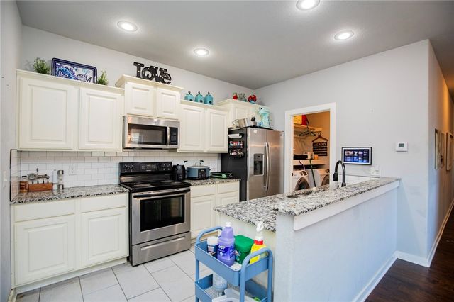 503 W Stoney Point Road, Rogers, AR 72758