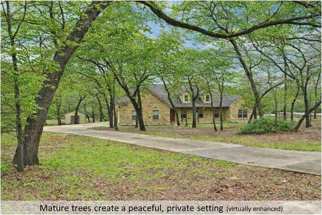 170 Woodland CT, Bastrop, TX 78602