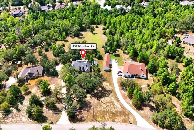 170 Woodland CT, Bastrop, TX 78602