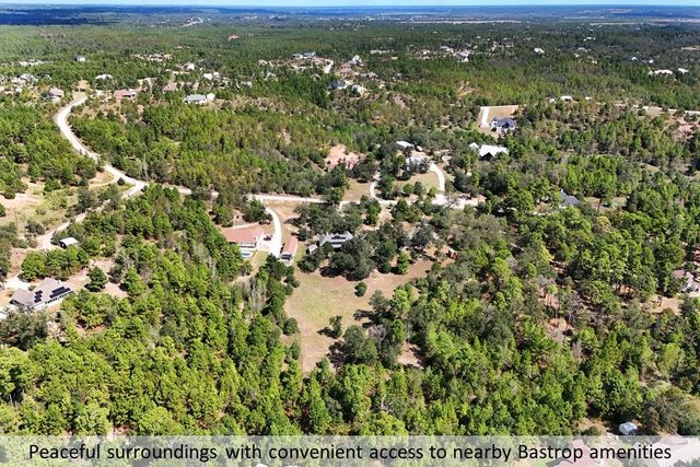 170 Woodland CT, Bastrop, TX 78602