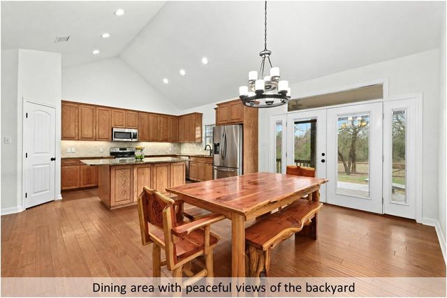 170 Woodland CT, Bastrop, TX 78602
