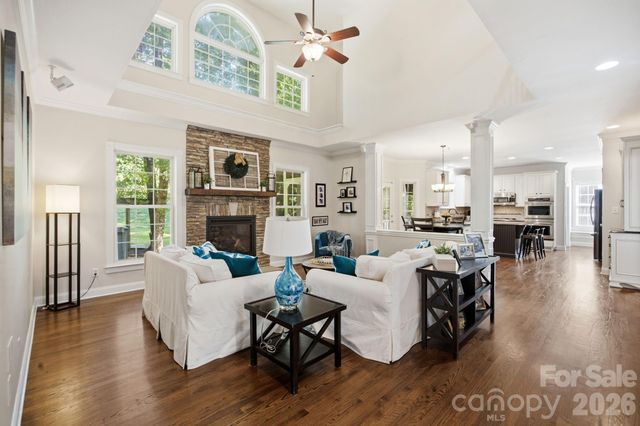 16043 Agincourt Drive, Huntersville, NC 28078