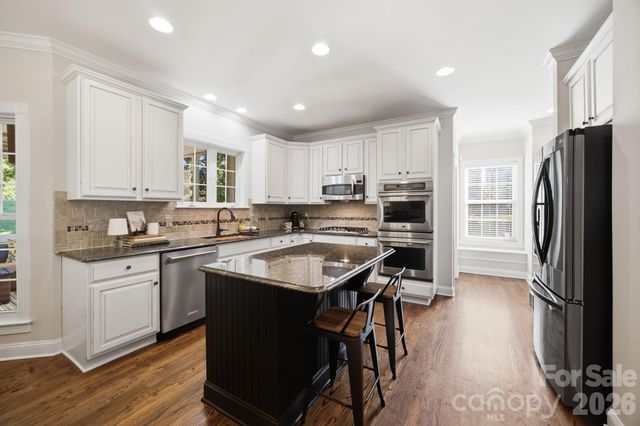 16043 Agincourt Drive, Huntersville, NC 28078