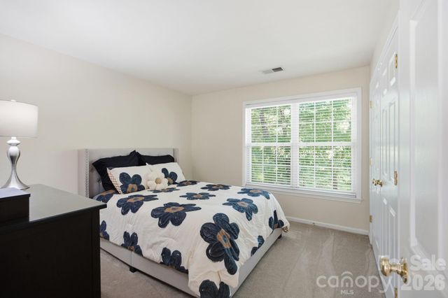 16043 Agincourt Drive, Huntersville, NC 28078