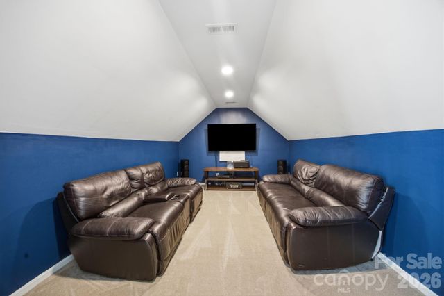 16043 Agincourt Drive, Huntersville, NC 28078