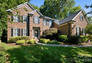 16043 Agincourt Drive, Huntersville, NC 28078