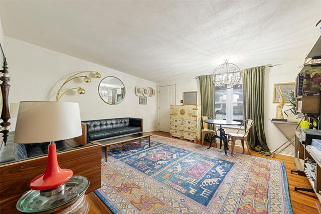 4401 Mount Vernon DR, Austin, TX 78745