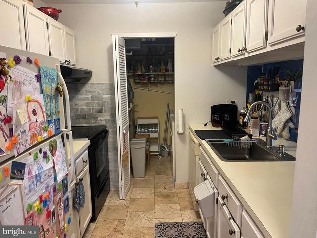 1817 THE WOODS II, Cherry Hill, NJ 08003