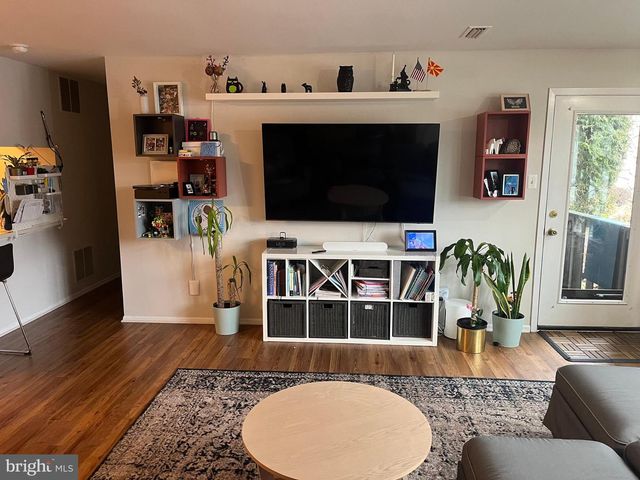 1817 THE WOODS II, Cherry Hill, NJ 08003