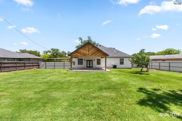 1802 CEDAR AVENUE, Wichita Falls, TX 76309