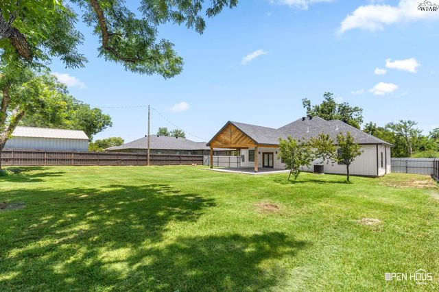 1802 CEDAR AVENUE, Wichita Falls, TX 76309