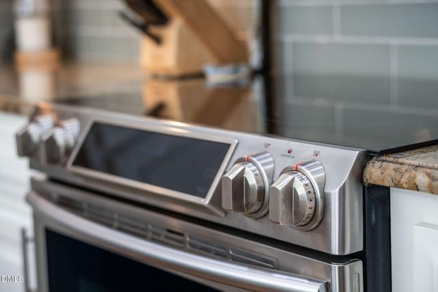 105 Fifemoor Court, Cary, NC 27518