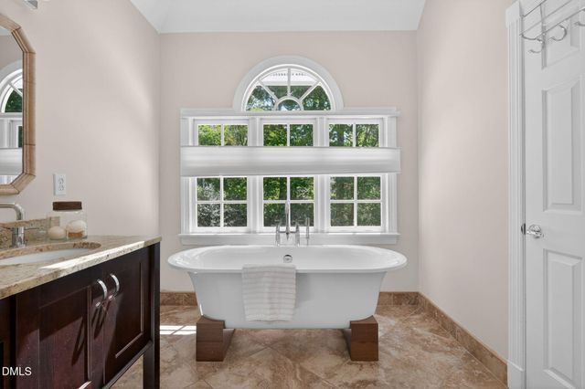 105 Fifemoor Court, Cary, NC 27518