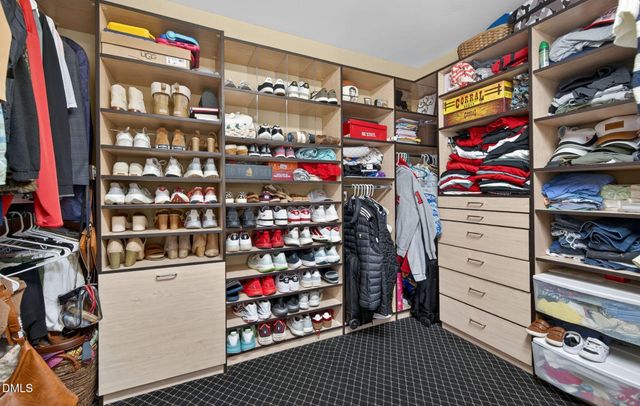 105 Fifemoor Court, Cary, NC 27518