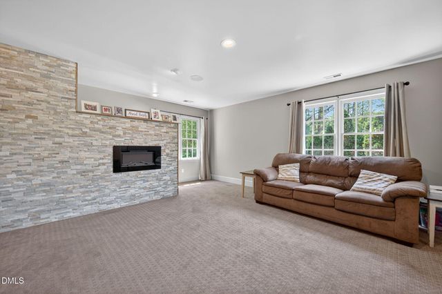 105 Fifemoor Court, Cary, NC 27518